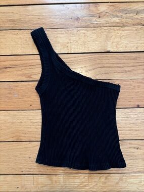 Altar'd State Black One-Shoulder Ribbed Tank